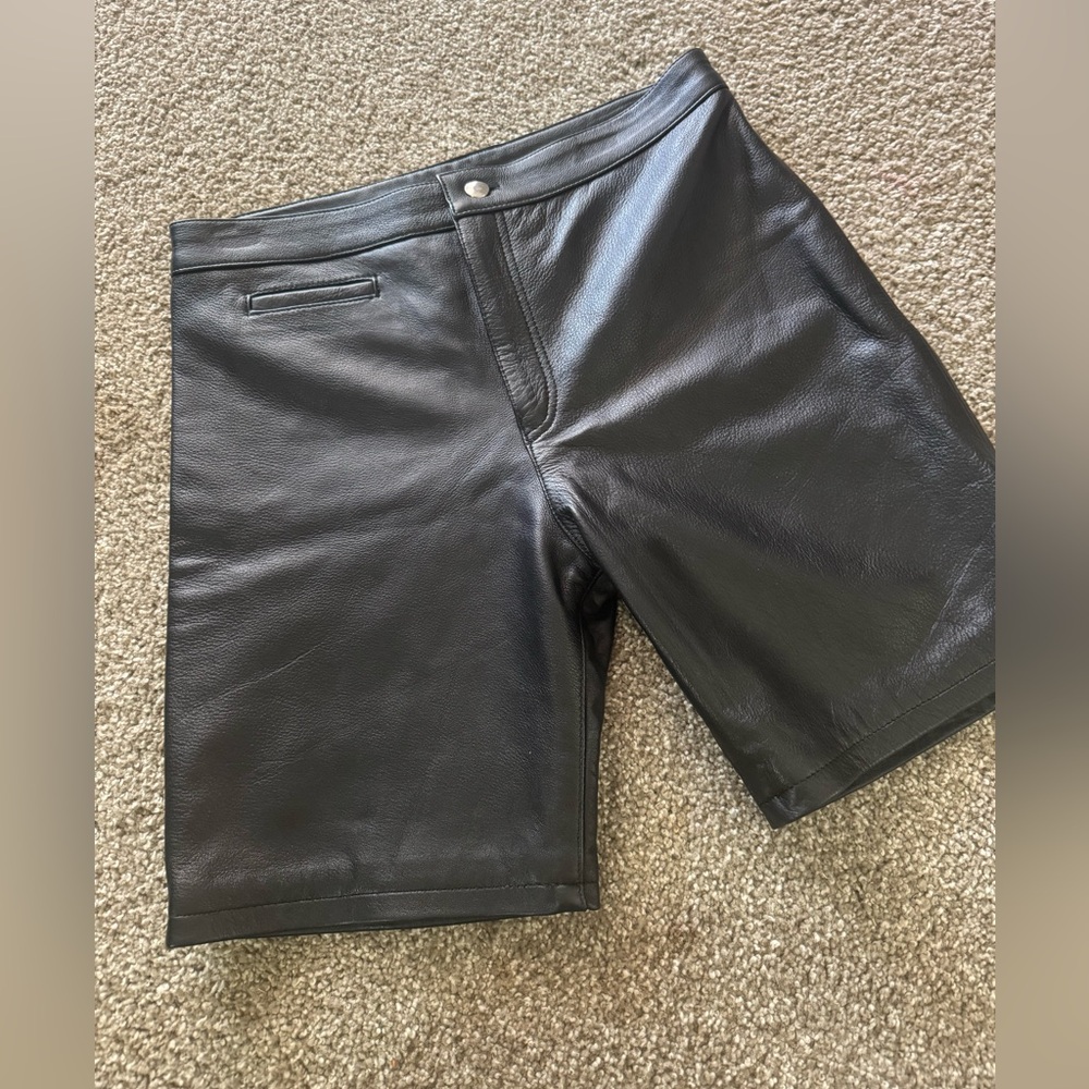 Women's Black Faux Leather Flat-Front jorts Shorts